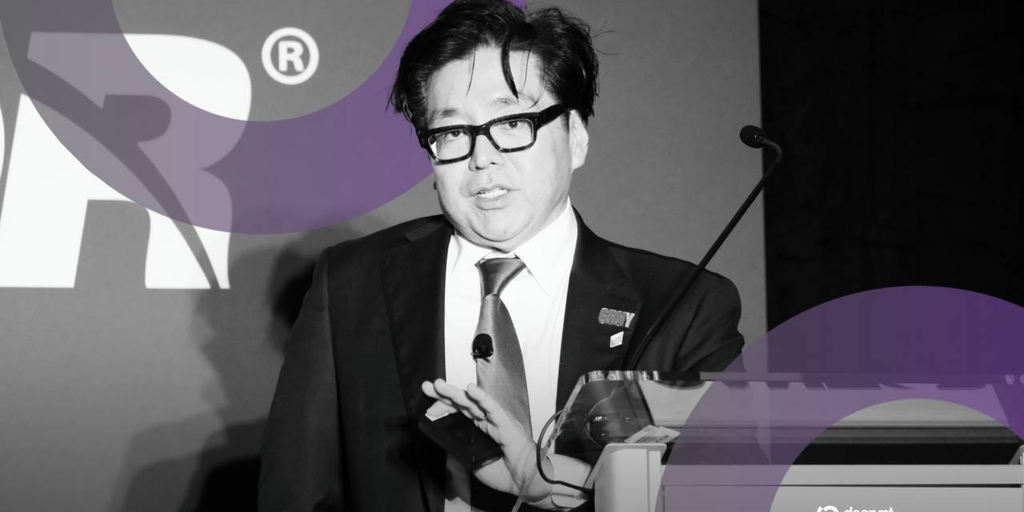 Bitmine一周再买入10399枚ETH,并回购450万股股票