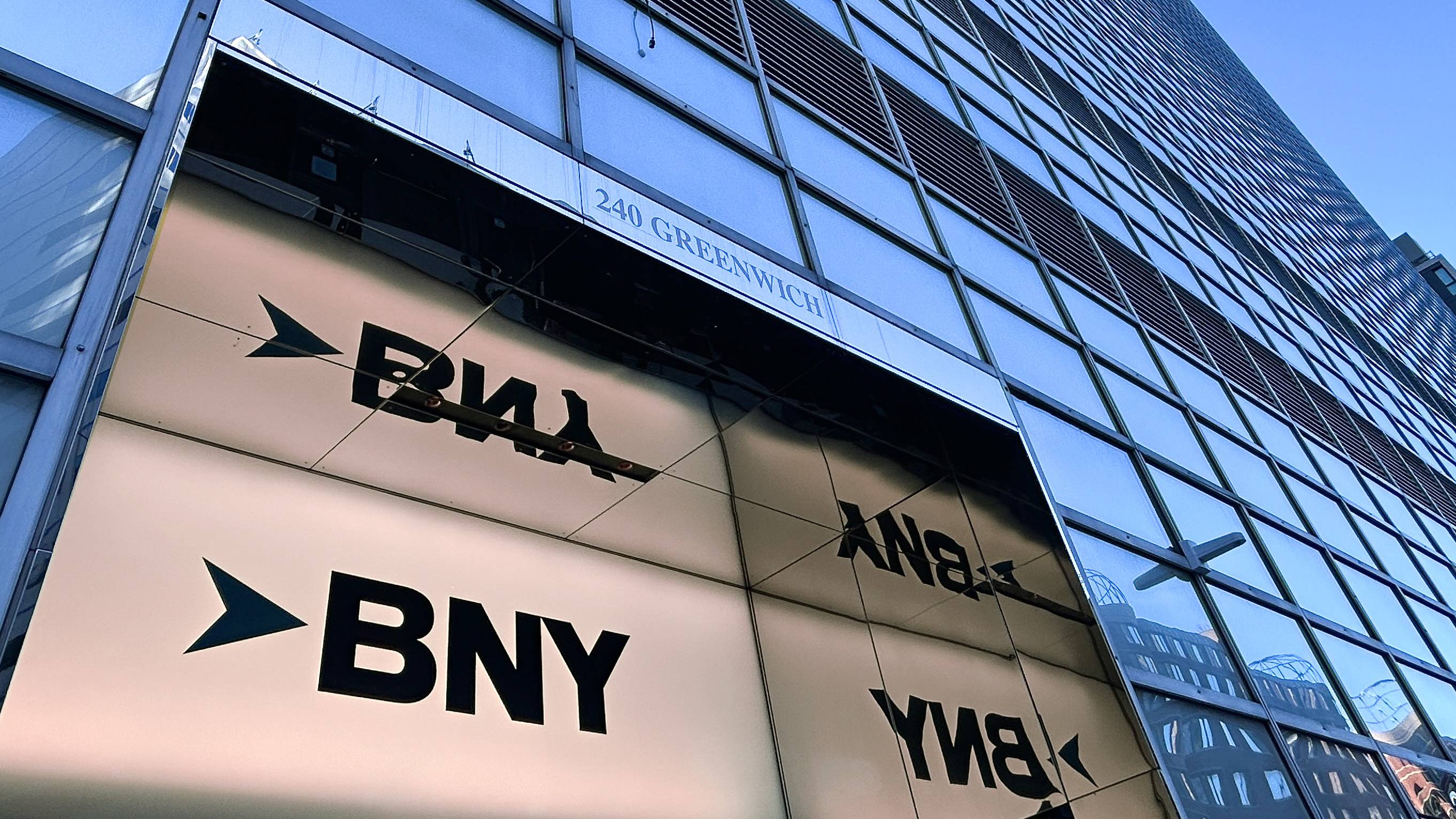 百利吉福德联手BNY推出Solana与以太坊代币化固收基金