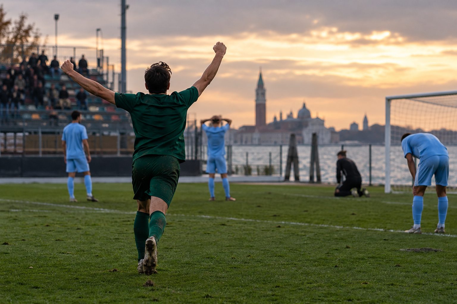 Venezia beat Napoli for first win of the season