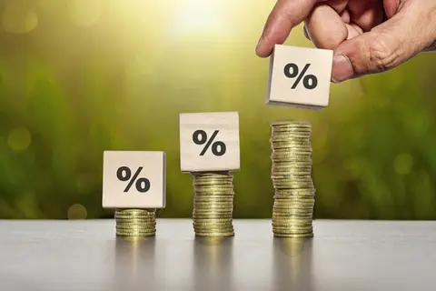两大巨头“信贷”狂奔:贷款余额 99 亿 vs 146 亿美元,巴西已成主战场
