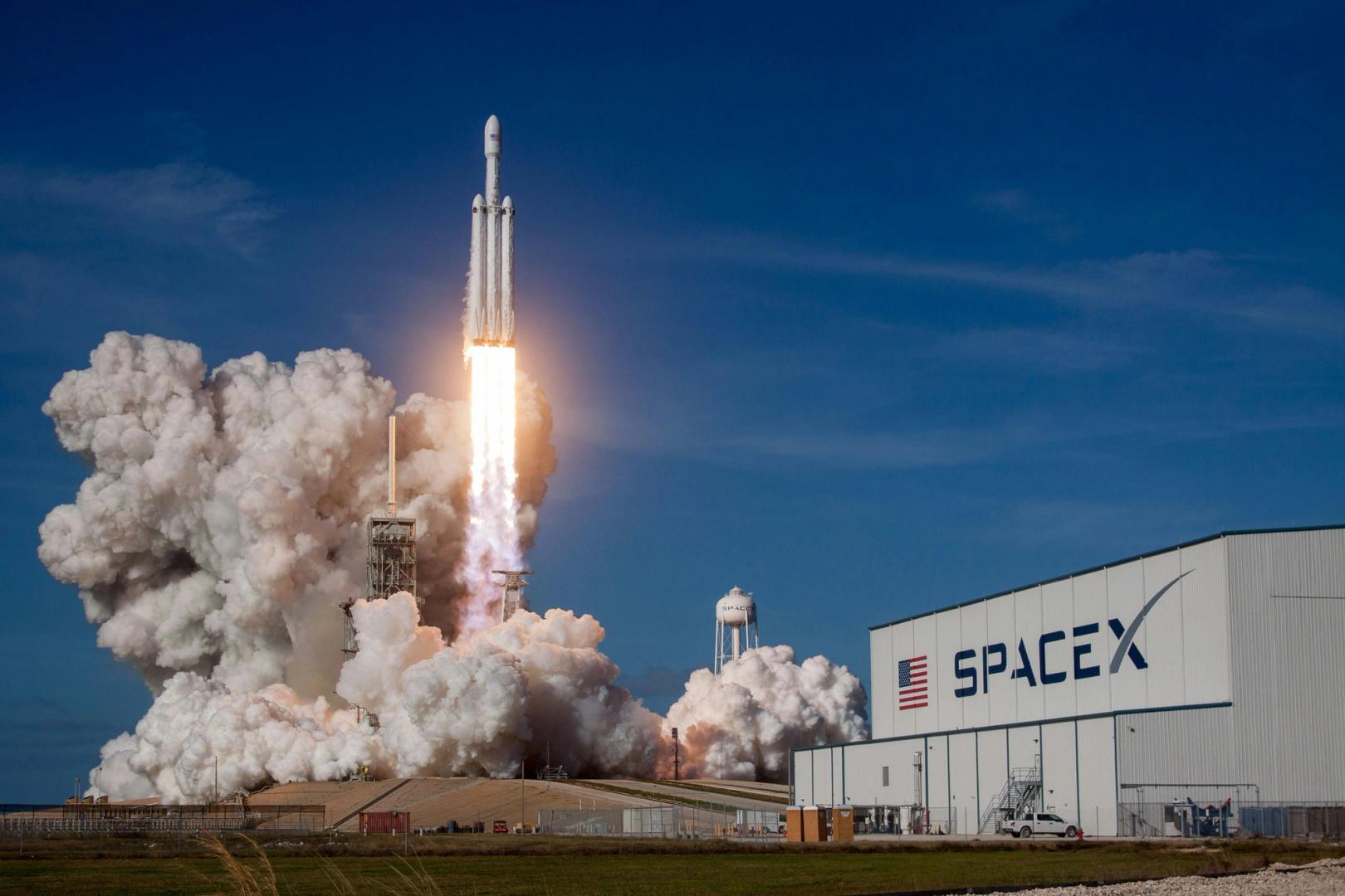 SpaceX 盘前跌幅扩大至 11%,市场聚焦解禁与资本开支压力