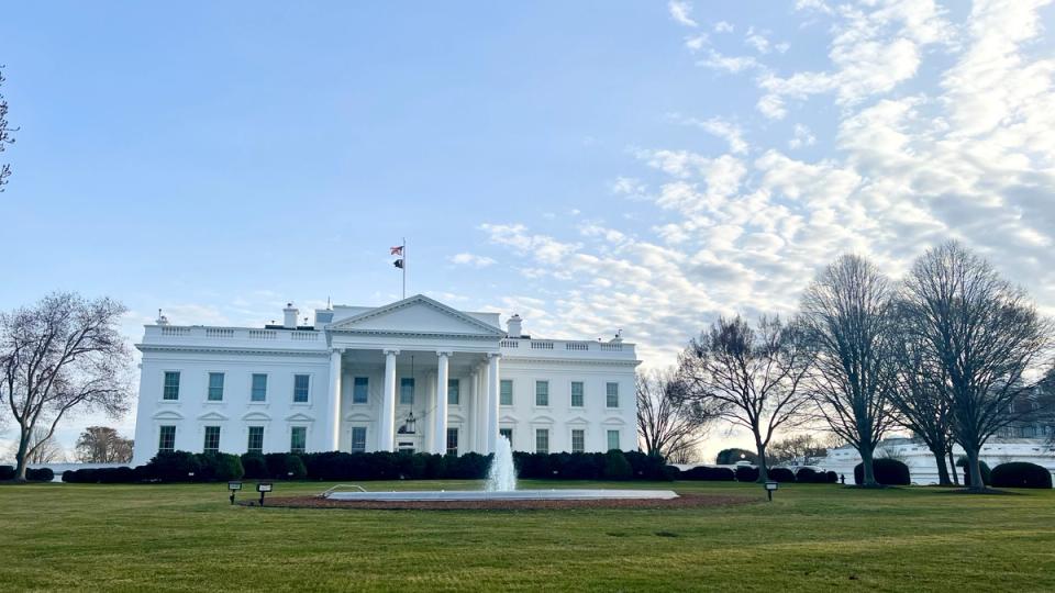 白宫推动《CLARITY Act》加速立法:执法机构分歧与DeFi开发者豁免权成焦点
