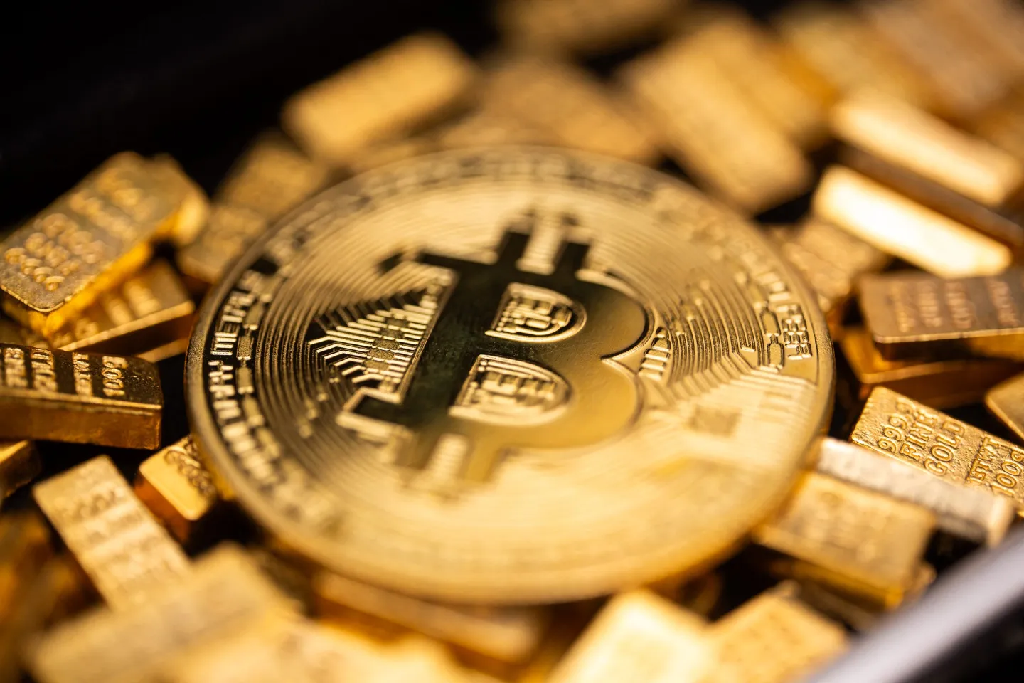Empery Digital出售1400枚比特币，套现8710万美元转投AI数据中心